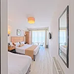 8 Hotel