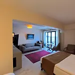 8 Hotel