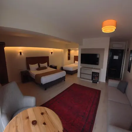 Otel 8 3*