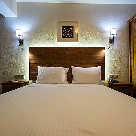 Hotell 8 Gallipolli