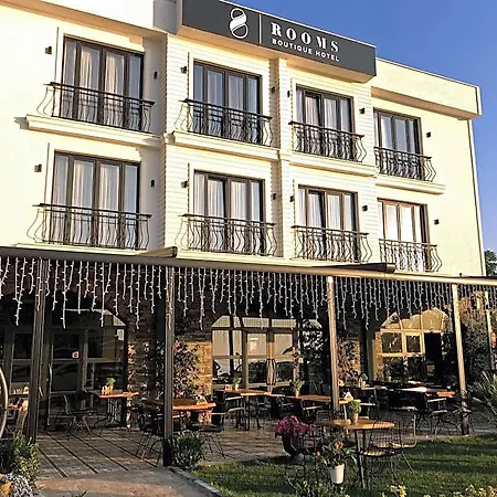 8 Hotell 3*